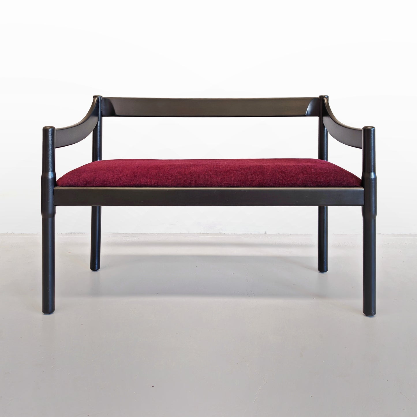 Panca divanetto "Carimate" Vico Magistretti per Cassina anni 70