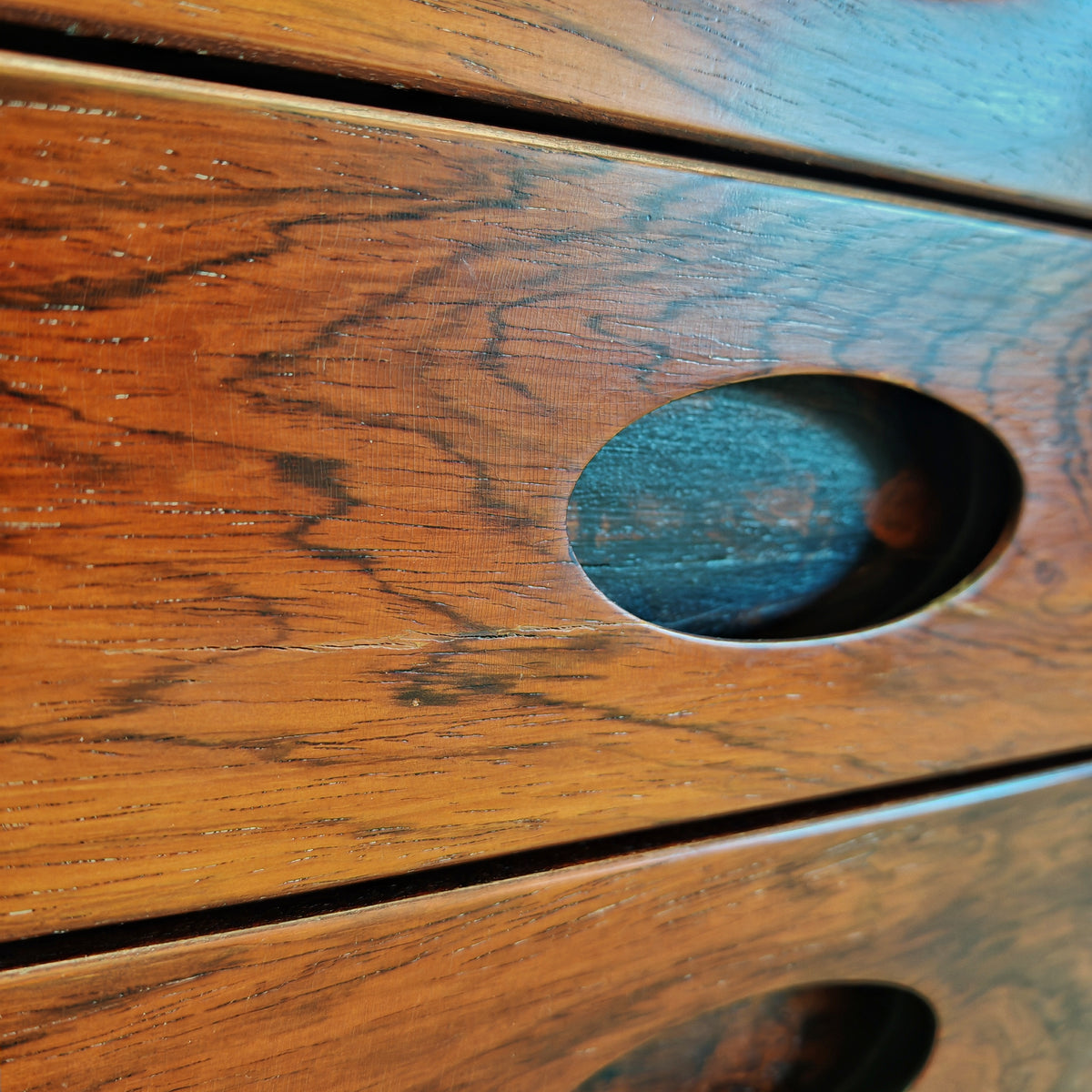Comò cassettiera in legno G. Frattini per Bernini anni 50