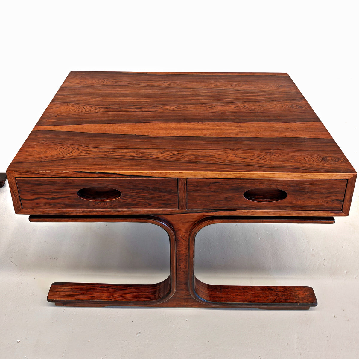 Tables de chevet en bois G. Frattini pour Bernini, années 50