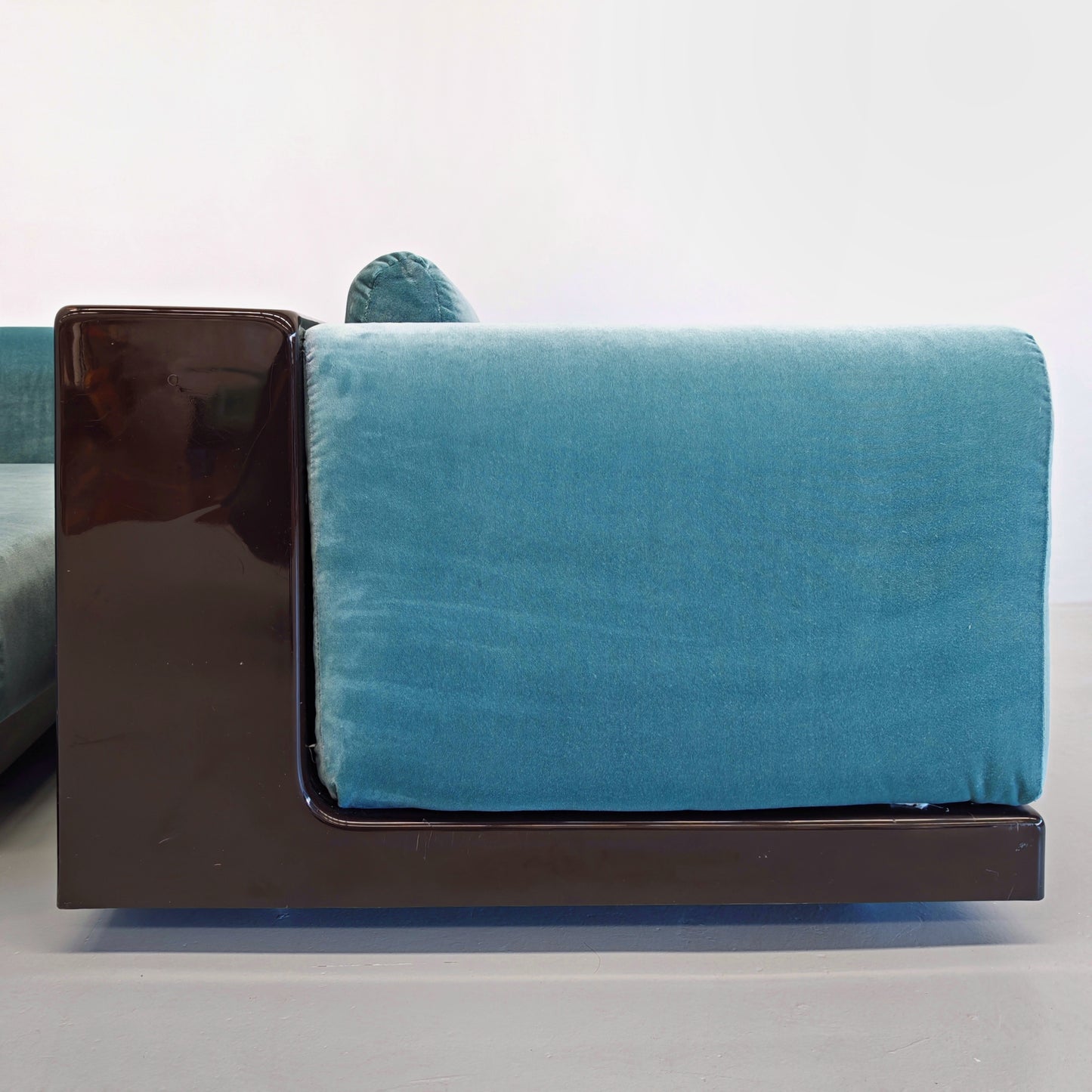 Coppia di poltrone in velluto celeste mod. "Gradual" Cini Boeri per Gavina anni 70