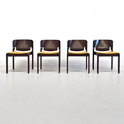 Ensemble de 4 chaises Modèle 122 Vico Magistretti pour Cassina, années 70