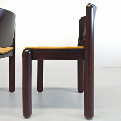 Ensemble de 4 chaises Modèle 122 Vico Magistretti pour Cassina, années 70