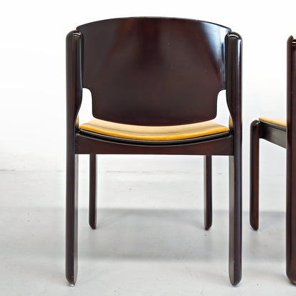 Ensemble de 4 chaises Modèle 122 Vico Magistretti pour Cassina, années 70