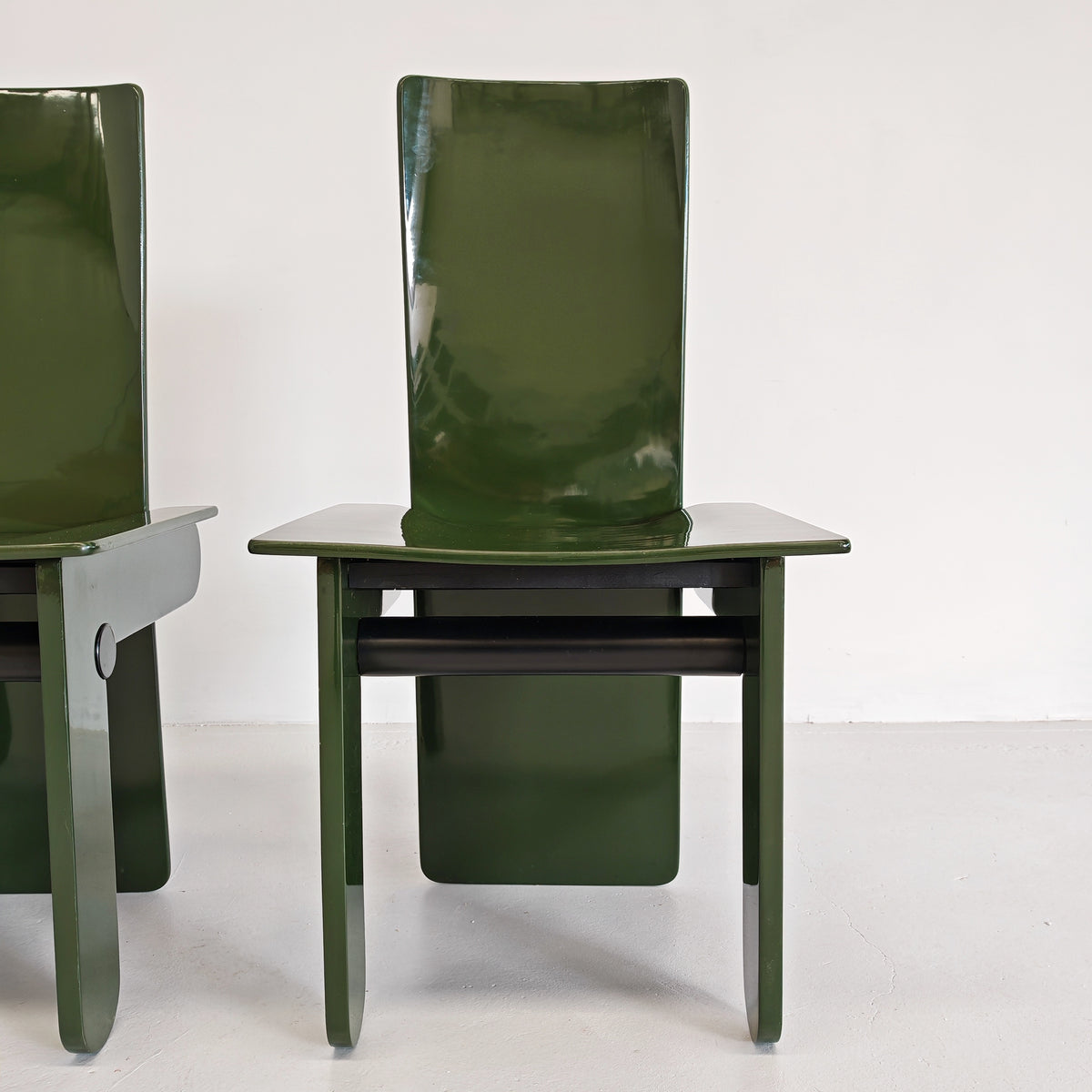 Set di 4 sedie laccate verde inglese Carlo Scarpa per Gavina anni 70
