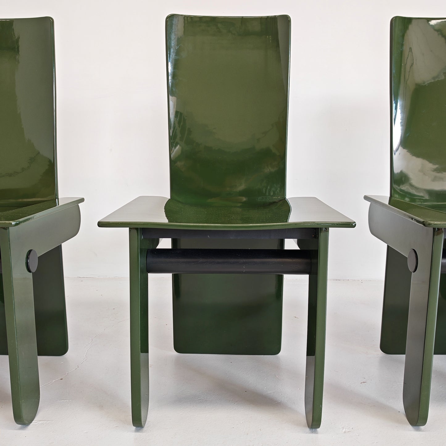 Set di 4 sedie laccate verde inglese Carlo Scarpa per Gavina anni 70