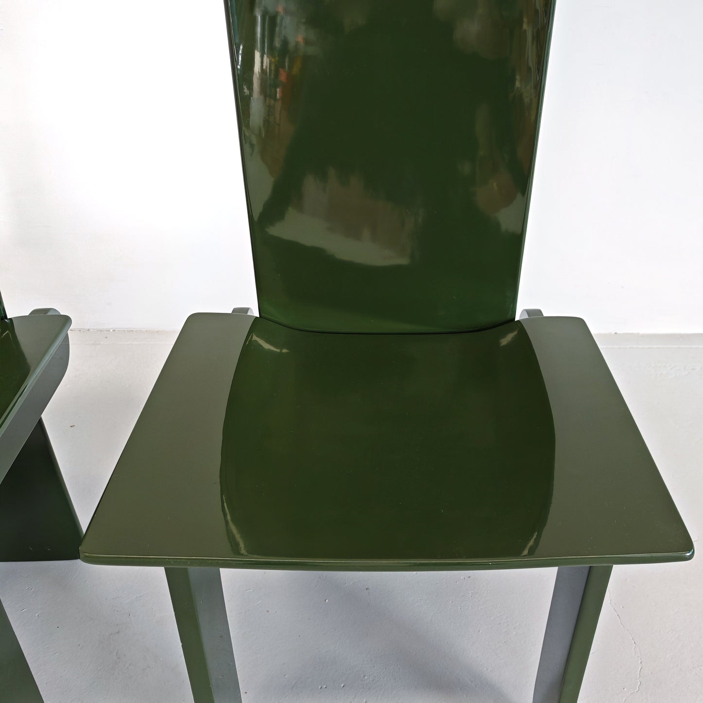 Set di 4 sedie laccate verde inglese Carlo Scarpa per Gavina anni 70