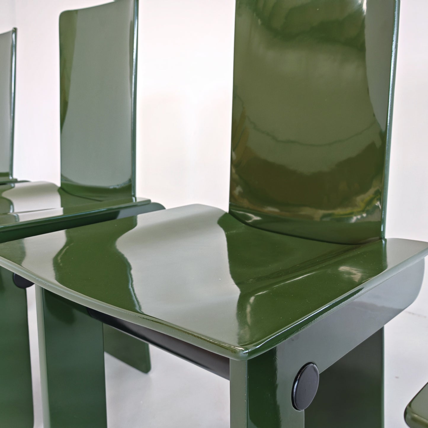 Set di 4 sedie laccate verde inglese Carlo Scarpa per Gavina anni 70