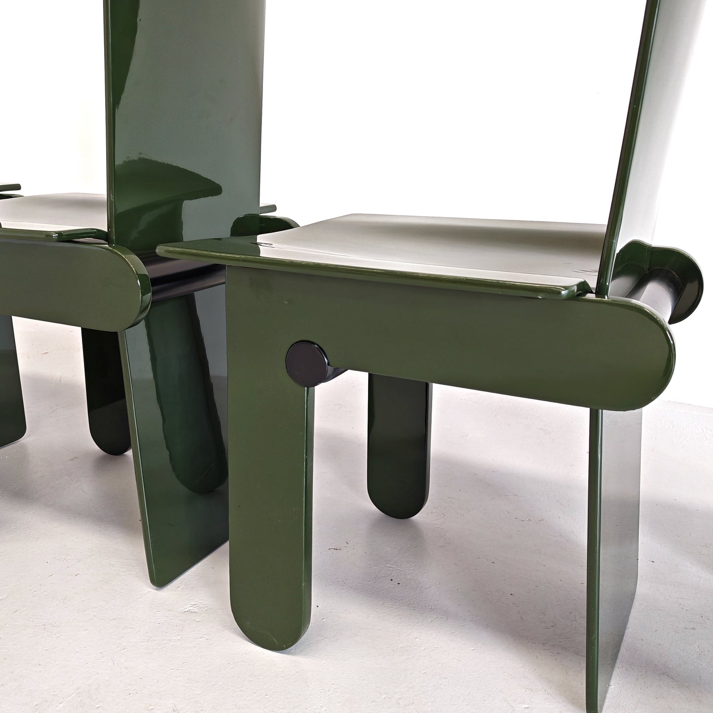 Set di 4 sedie laccate verde inglese Carlo Scarpa per Gavina anni 70