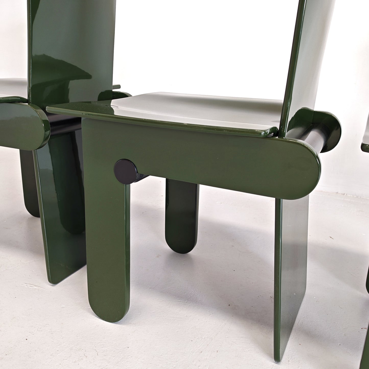 Set di 4 sedie laccate verde inglese Carlo Scarpa per Gavina anni 70