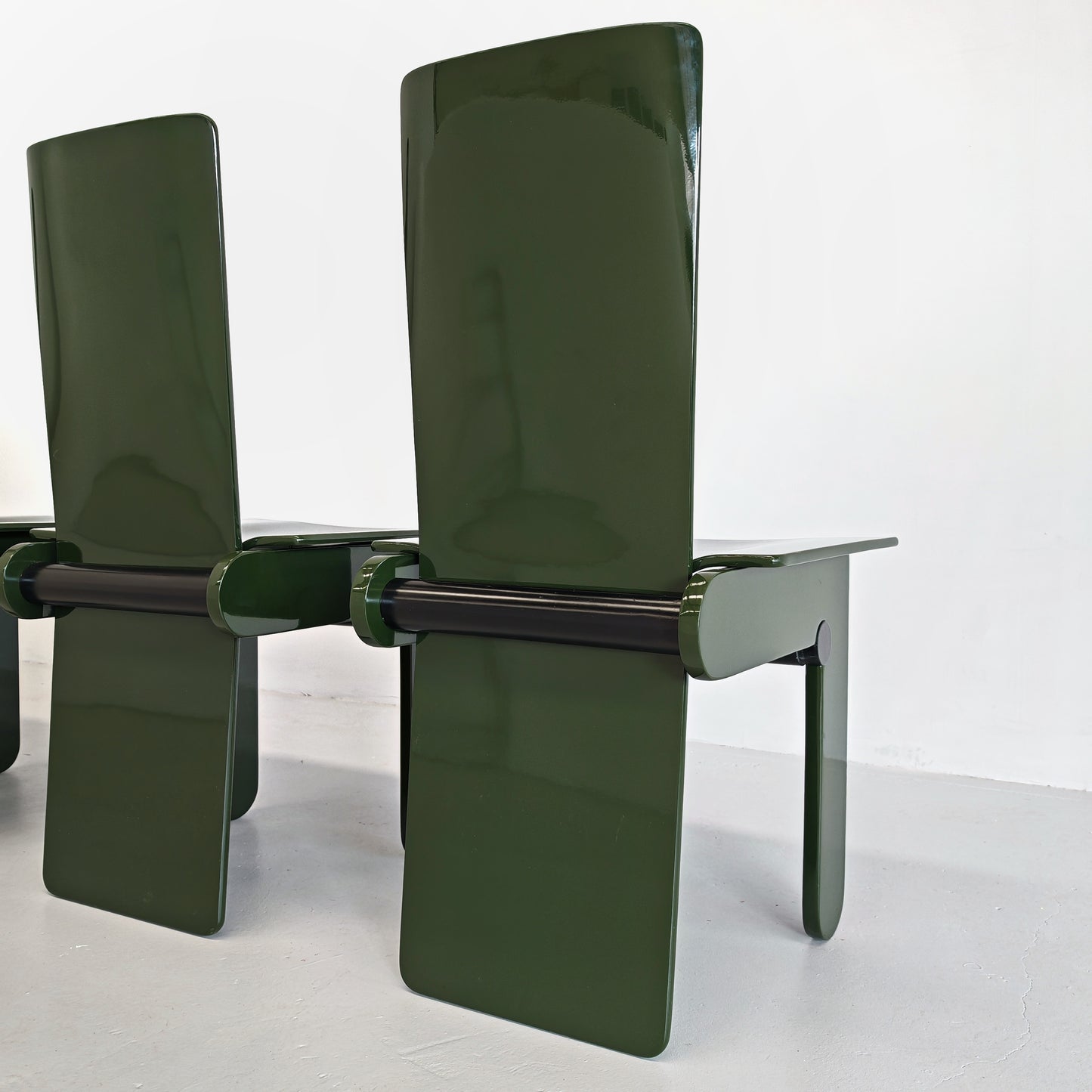 Set di 4 sedie laccate verde inglese Carlo Scarpa per Gavina anni 70
