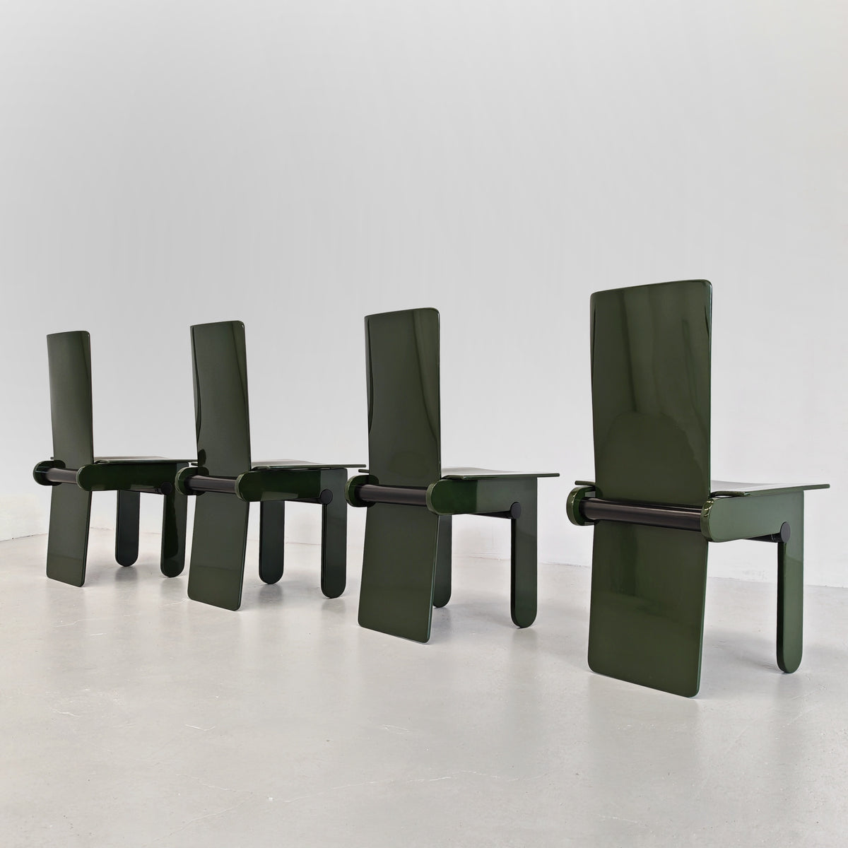 Set di 4 sedie laccate verde inglese Carlo Scarpa per Gavina anni 70
