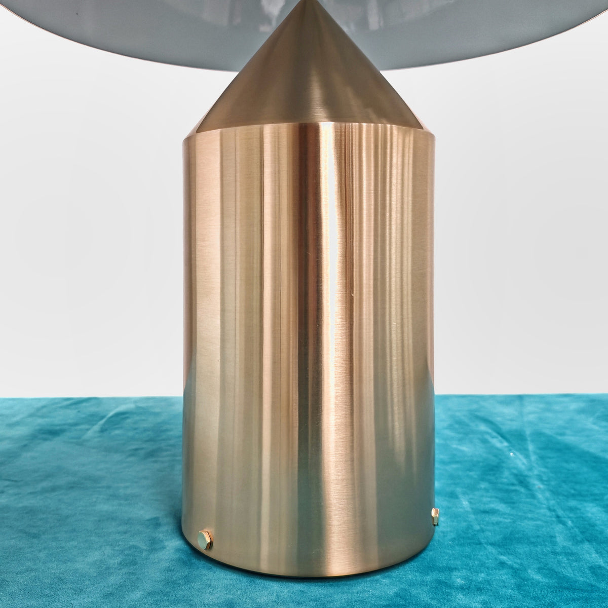 Lampe Atollo (Grande) Vico Magistretti pour Oluce métal or
