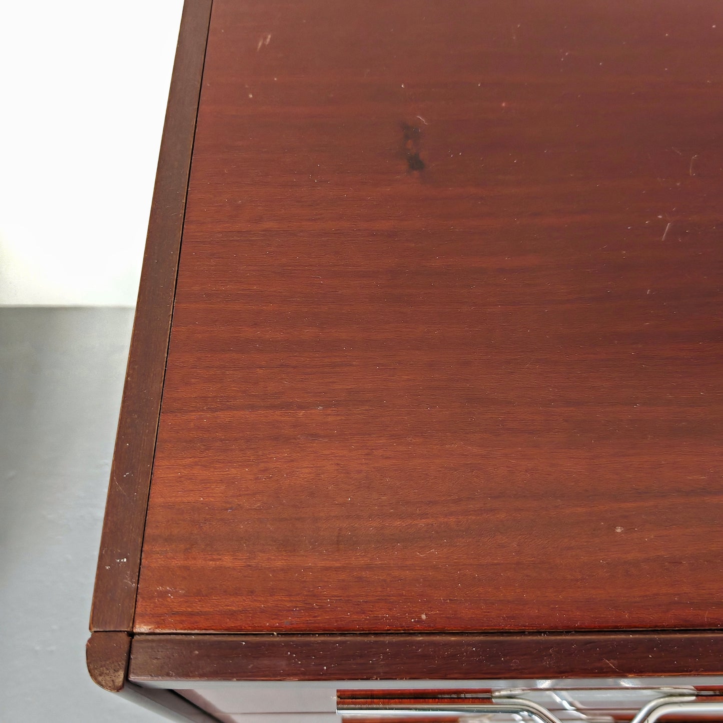 Coppia comodini in legno vintage anni 70