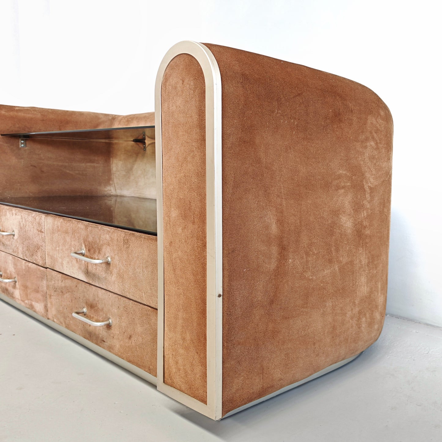 Comò cassettiera in suede vintage anni 70