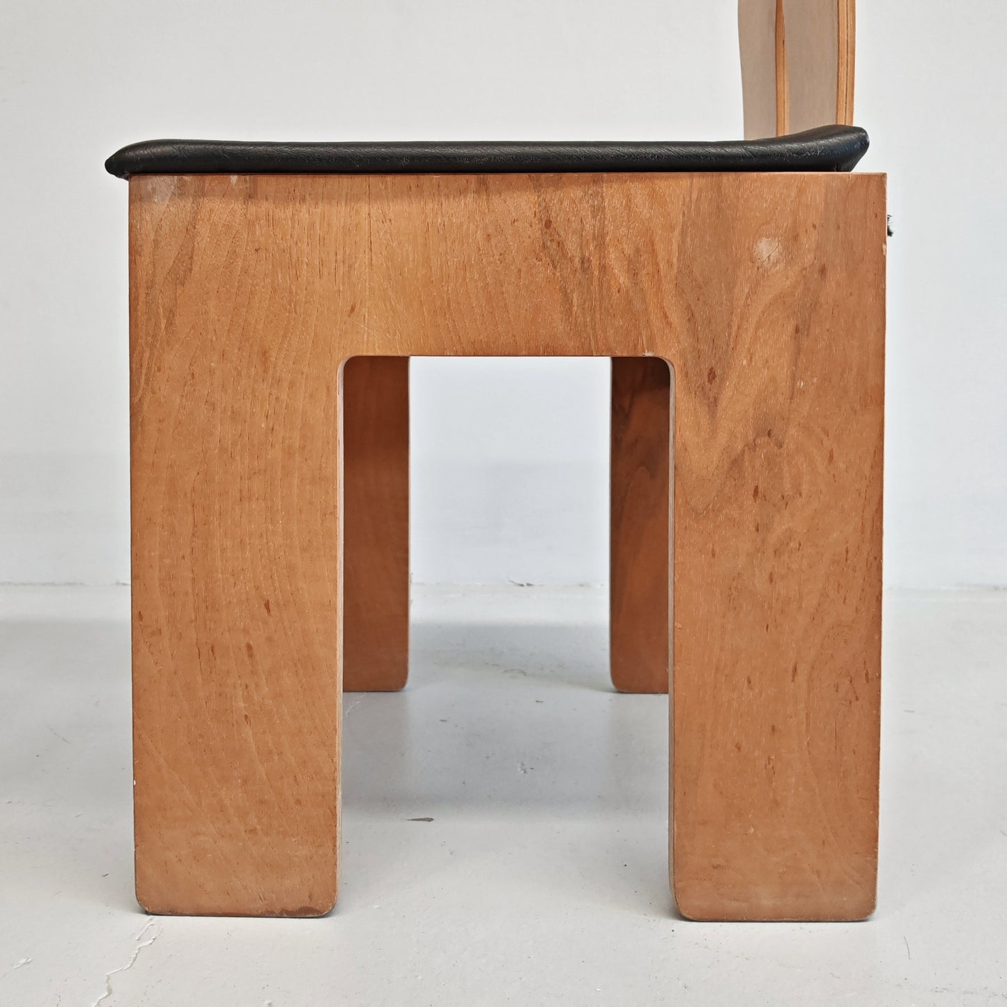 Coppia sedie 765 Carlo Scarpa per Bernini anni 70