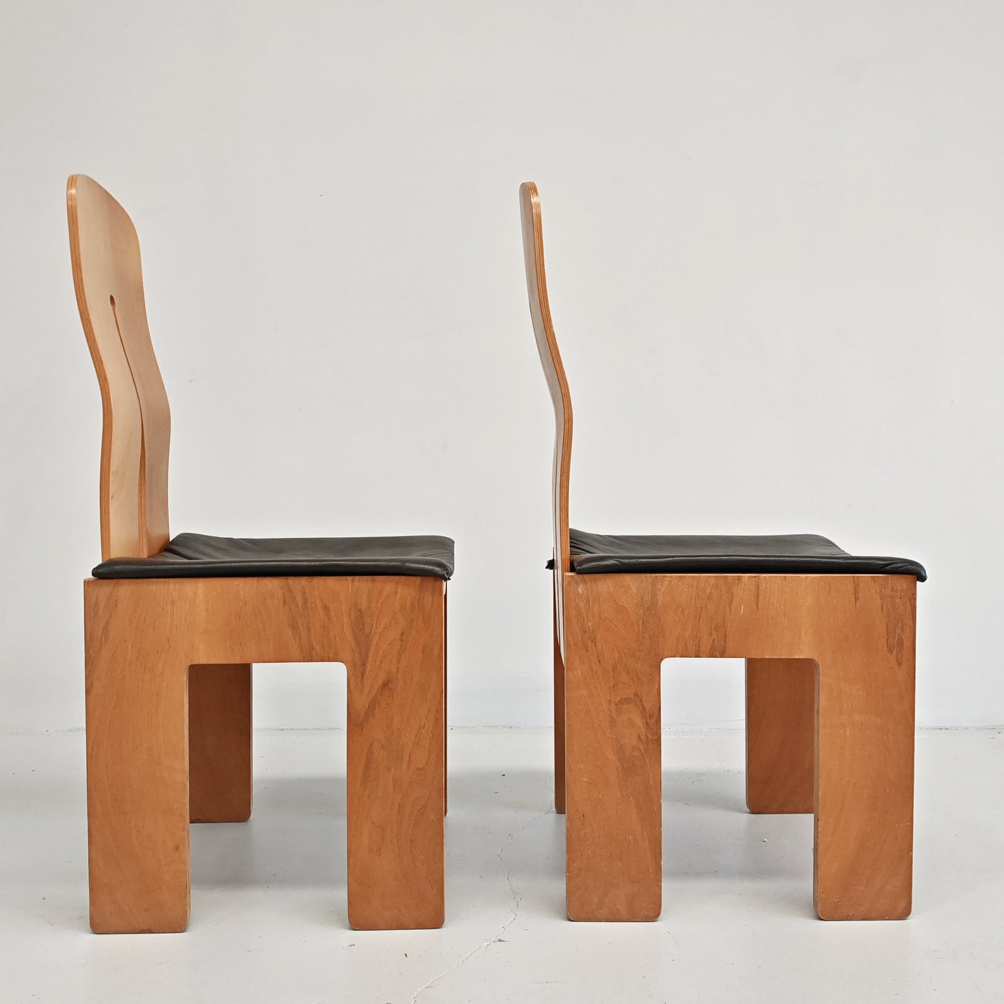 Coppia sedie 765 Carlo Scarpa per Bernini anni 70