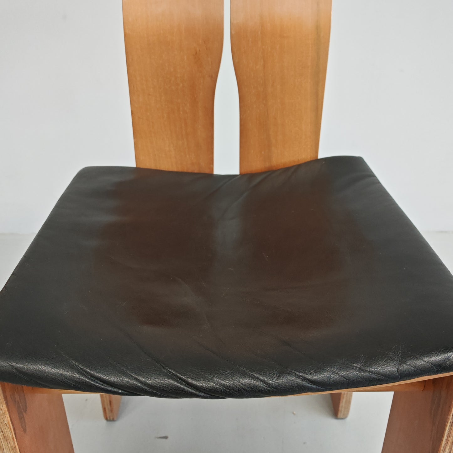 Coppia sedie 765 Carlo Scarpa per Bernini anni 70