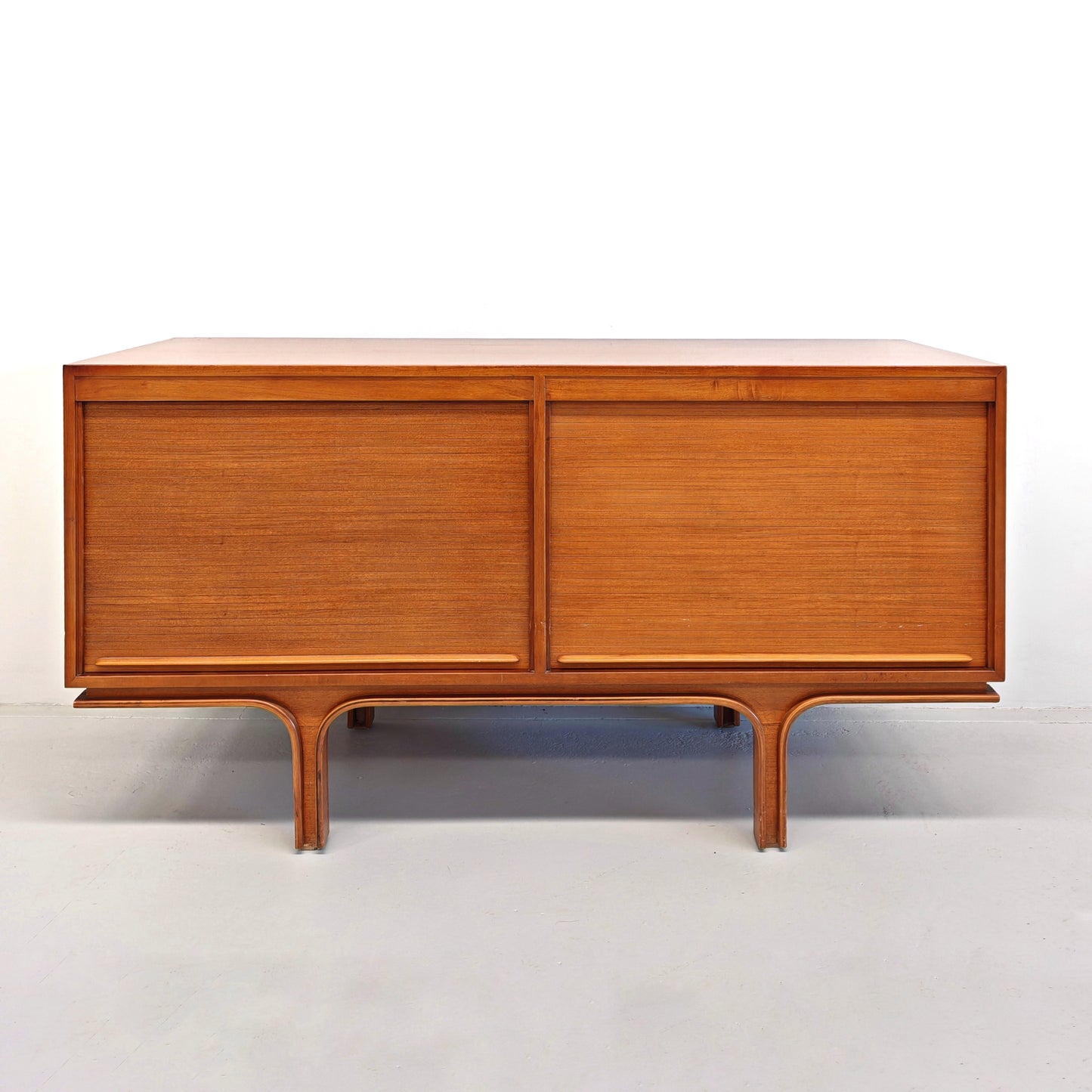 Credenza in legno chiaro vintage anni 60 Attribuita a Gianfranco Frattini (B)