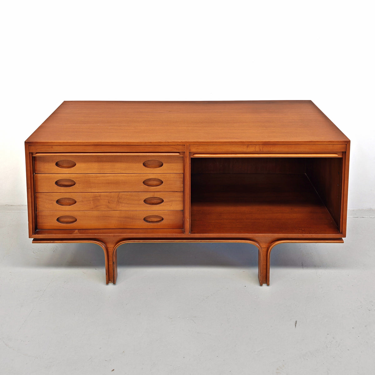 Sideboard Credenza in legno chiaro vintage anni 60 Attribuita a Gianfranco Frattini (B)