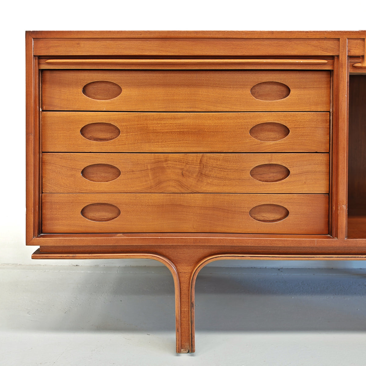 Sideboard Credenza in legno chiaro vintage anni 60 Attribuita a Gianfranco Frattini (B)