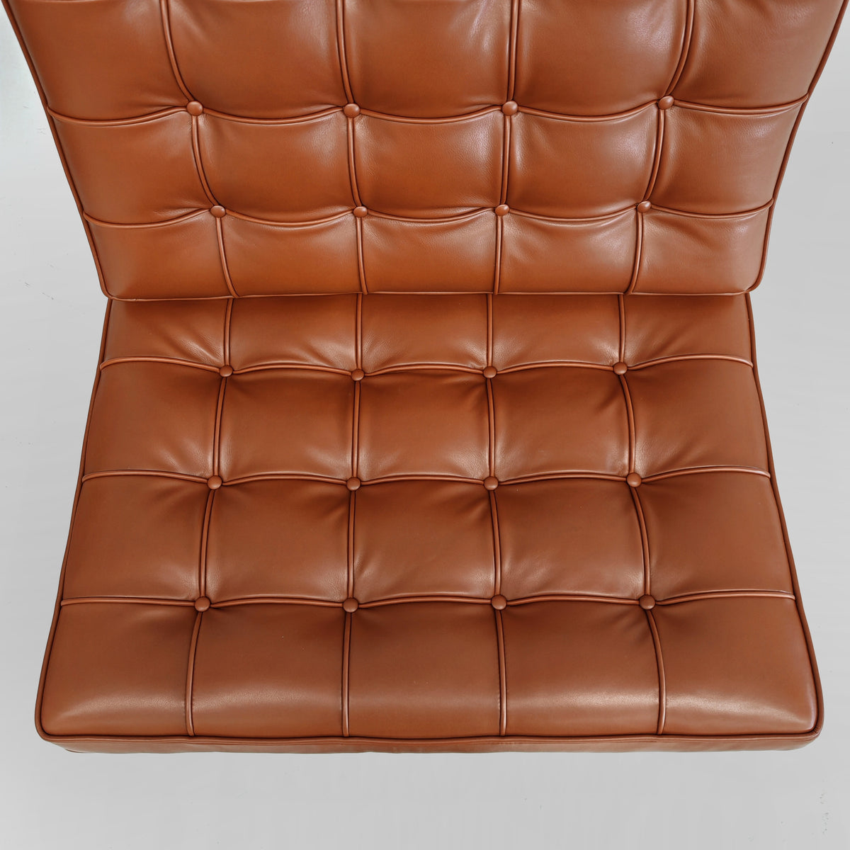 Coppia di ICONICHE POLTRONE IN PELLE COGNAC Tabacco Poltrone Barcelona Ludwig Mies van der Rohe per Knoll