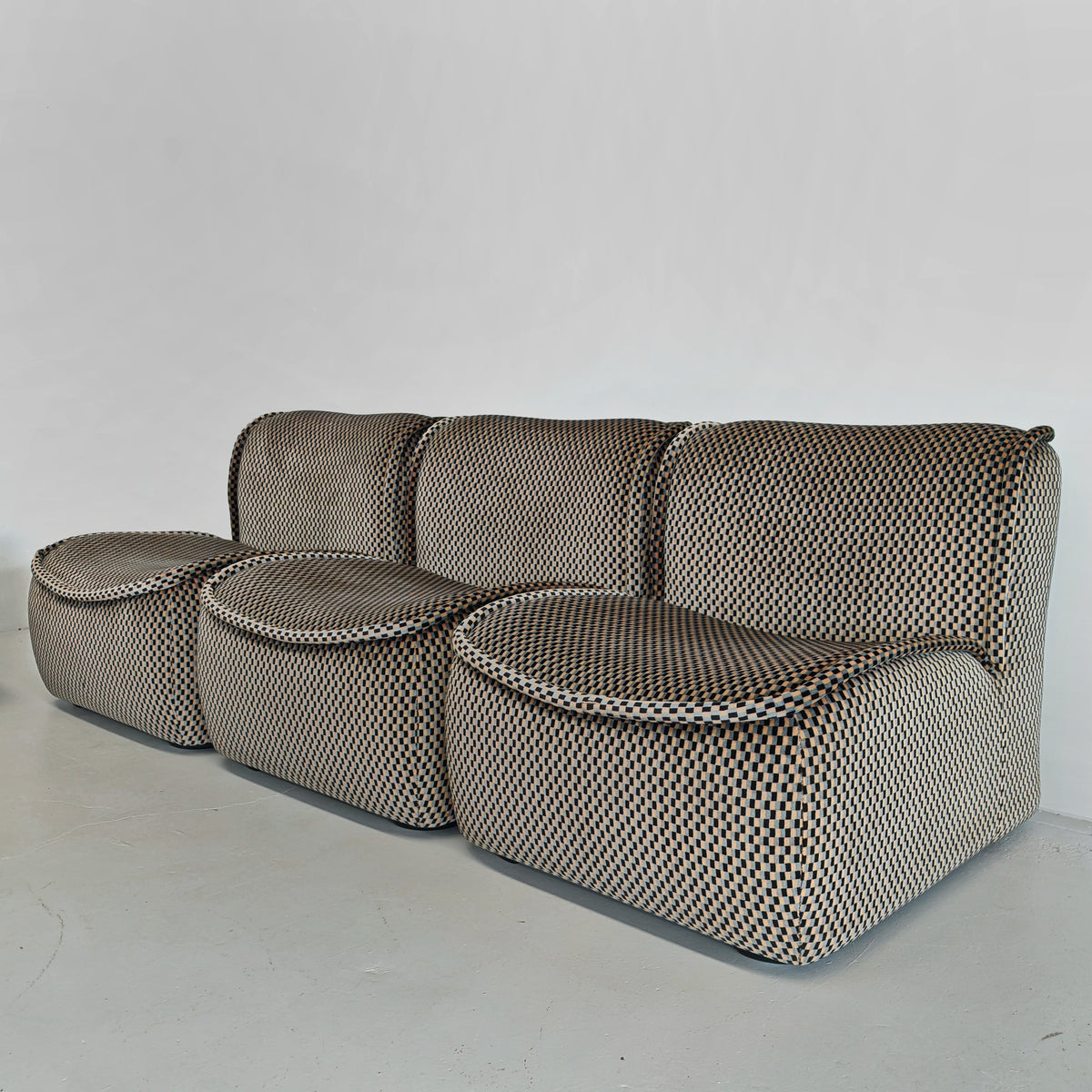 Canapé modulaire en velours optical mod. Calida, Arch. Giudici pour COIMA, années 70