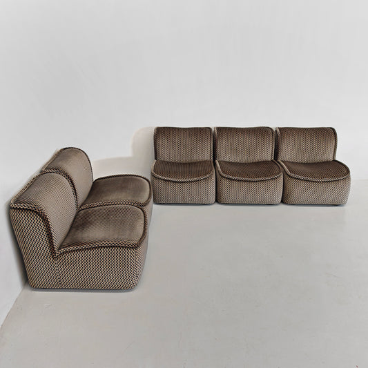 Divano modulare velluto optical mod. Calida Arch. Giudici per COIMA anni 70