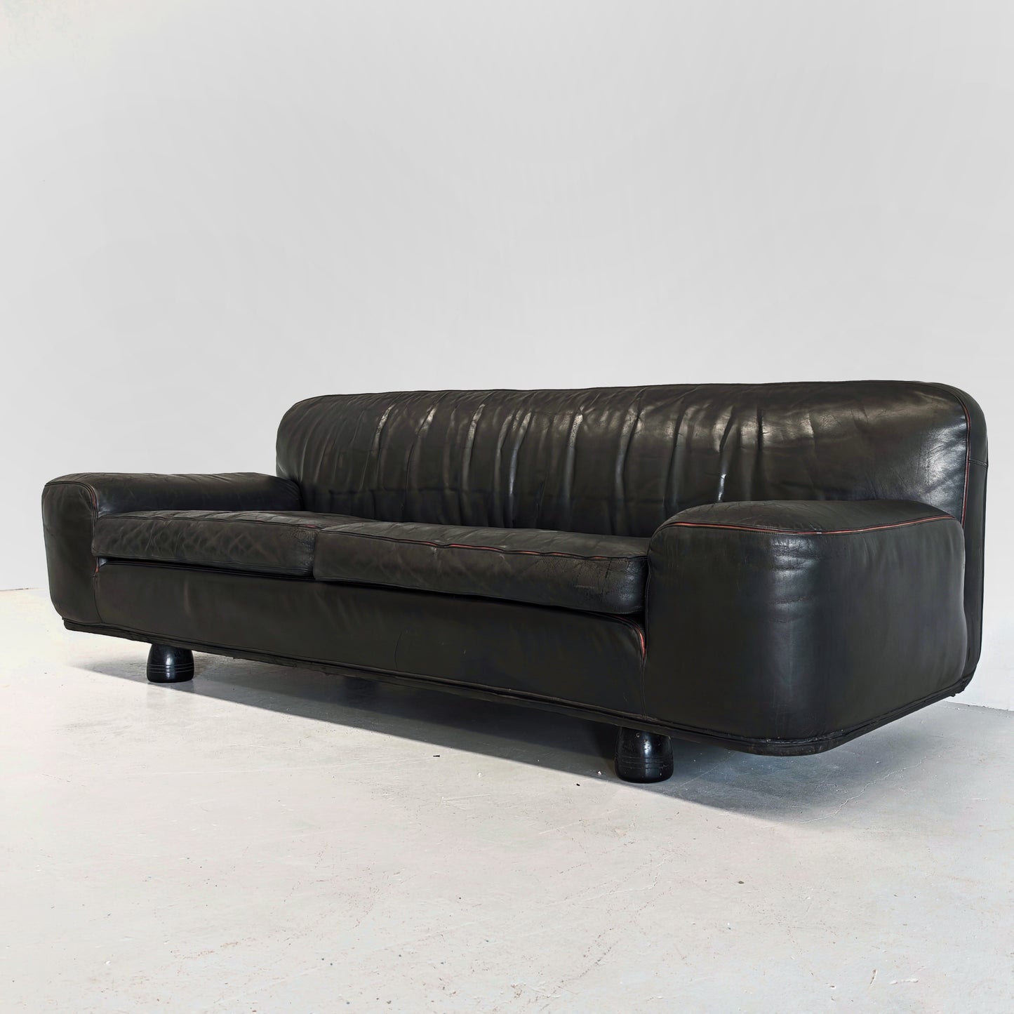 Divano pelle nera Franco Poli per Bernini anni 80