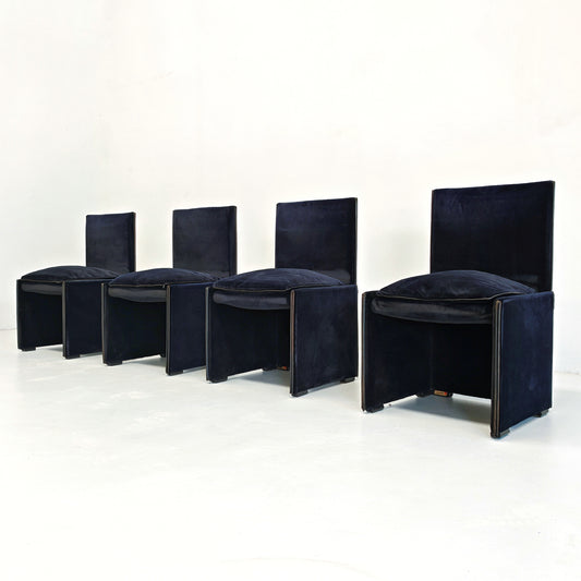 Set di 4 Sedie in velluto blu modello 401 "Break" Mario Bellini per Cassina  anni '80