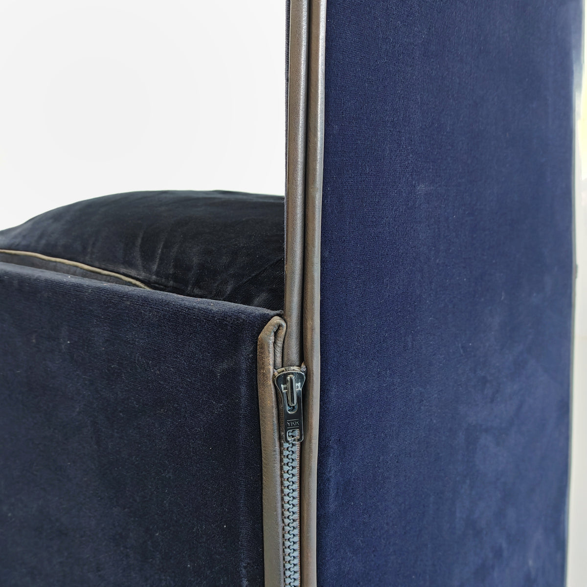 Set di 4 Sedie in velluto blu modello 401 "Break" Mario Bellini per Cassina  anni '80