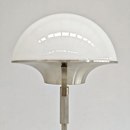 Lampada da terra vintage in vetro bianco anni 60