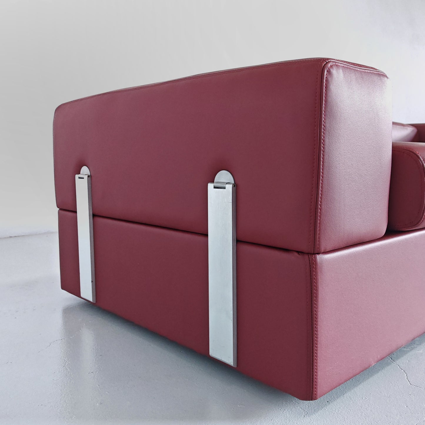 Divano Daybed mod. 711 Tito Agnoli per Cinova Pelle nuova Rosso chianti