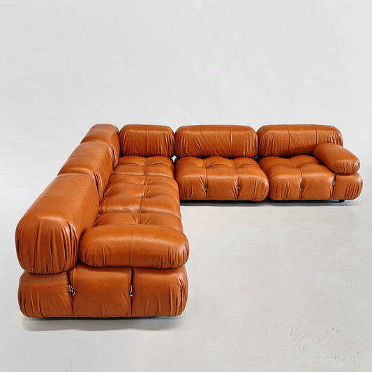 Divano 5 moduli Camaleonda Mario Bellini per B&B Pelle nuova Cognac