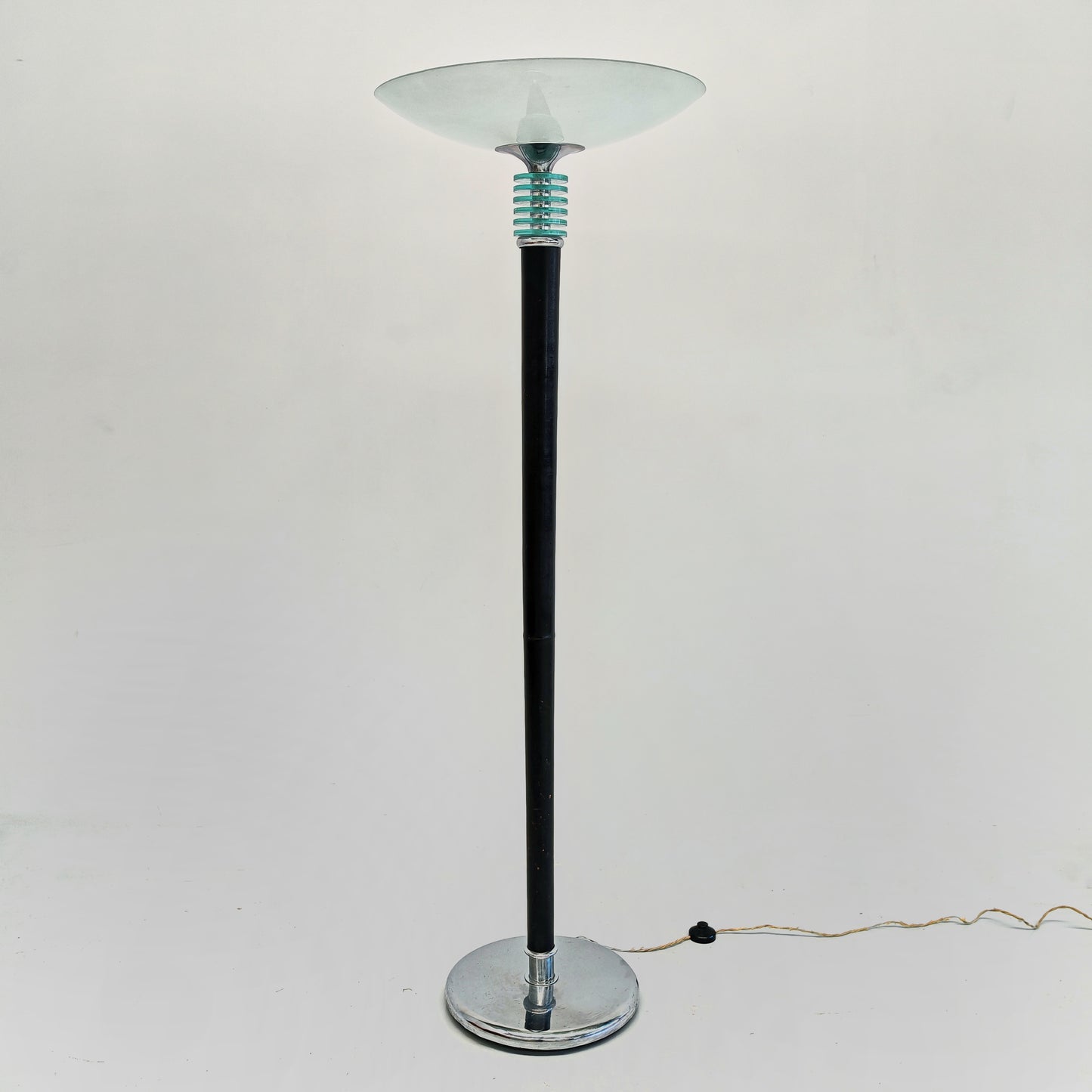 Lampada Art Déco francese anni ’20 piantana vintage torchière vetro satinato