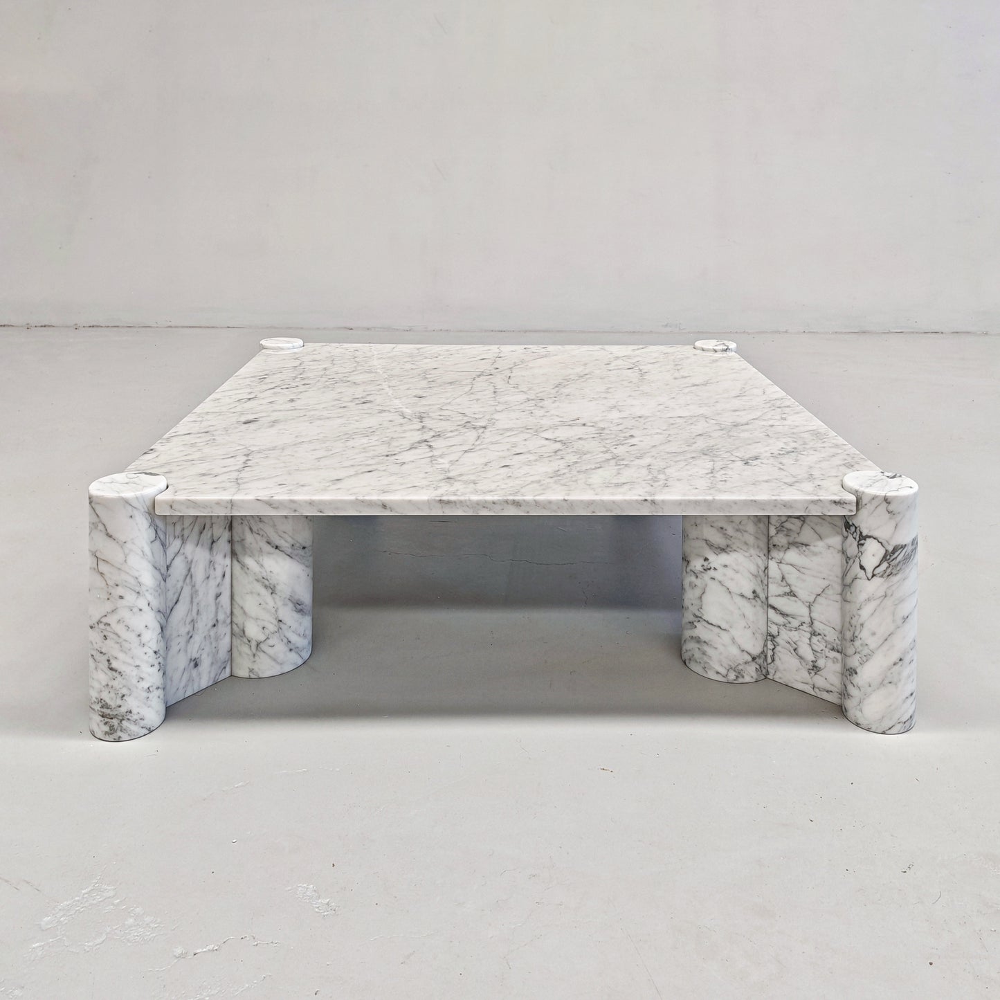 Tavolino da Salotto Coffee Table in marmo mod. Jumbo, Gae Aulenti per Knoll.