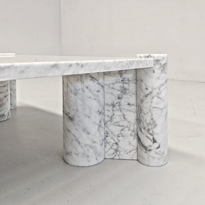 Table basse Jumbo en marbre, Gae Aulenti pour Knoll.