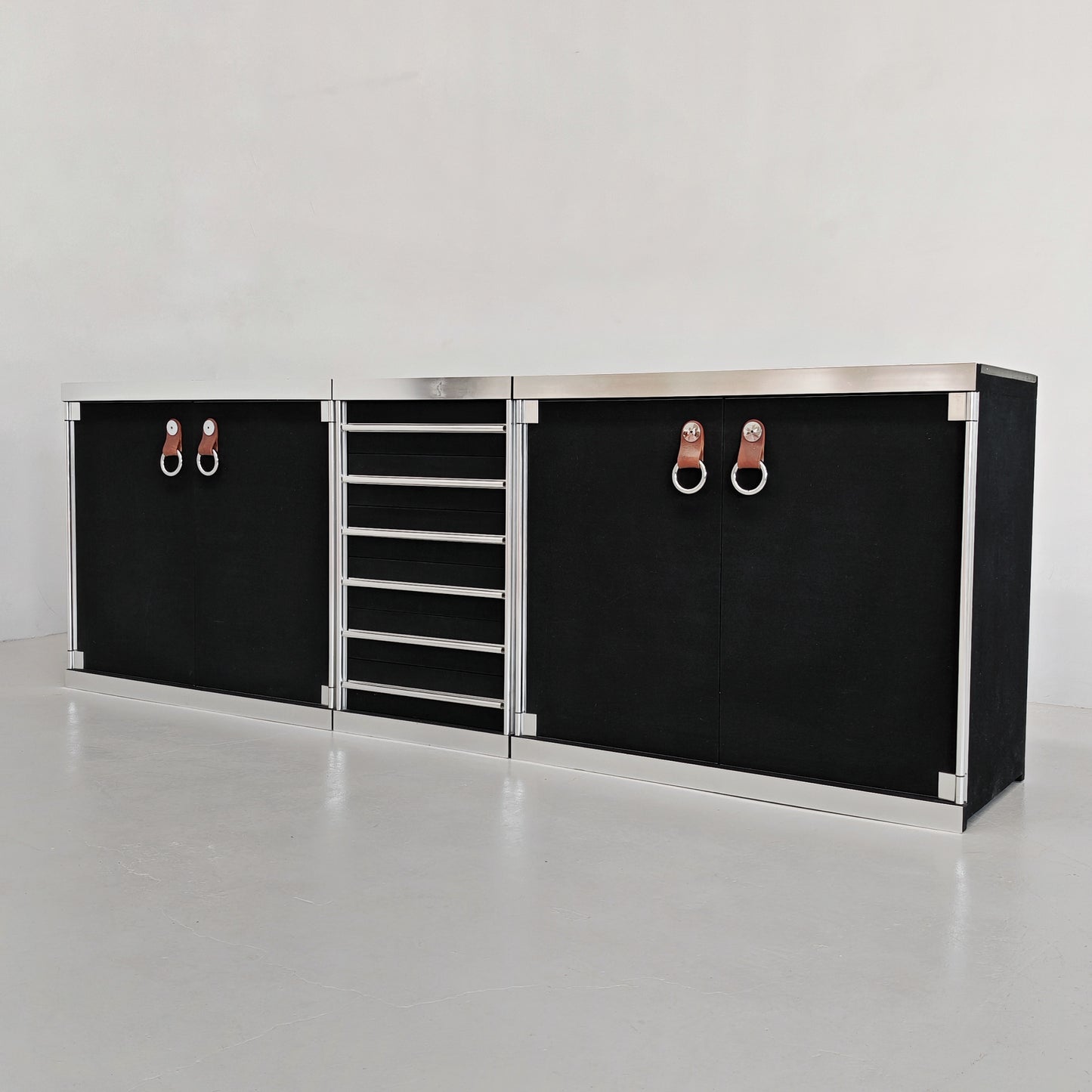 Sideboard Guido Faleschini per i4 Mariani (Hermes) anni 70