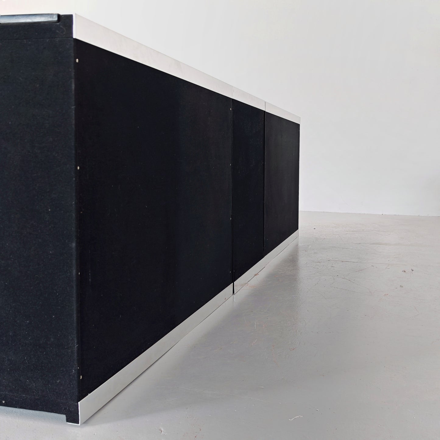 Sideboard Guido Faleschini per i4 Mariani (Hermes) anni 70