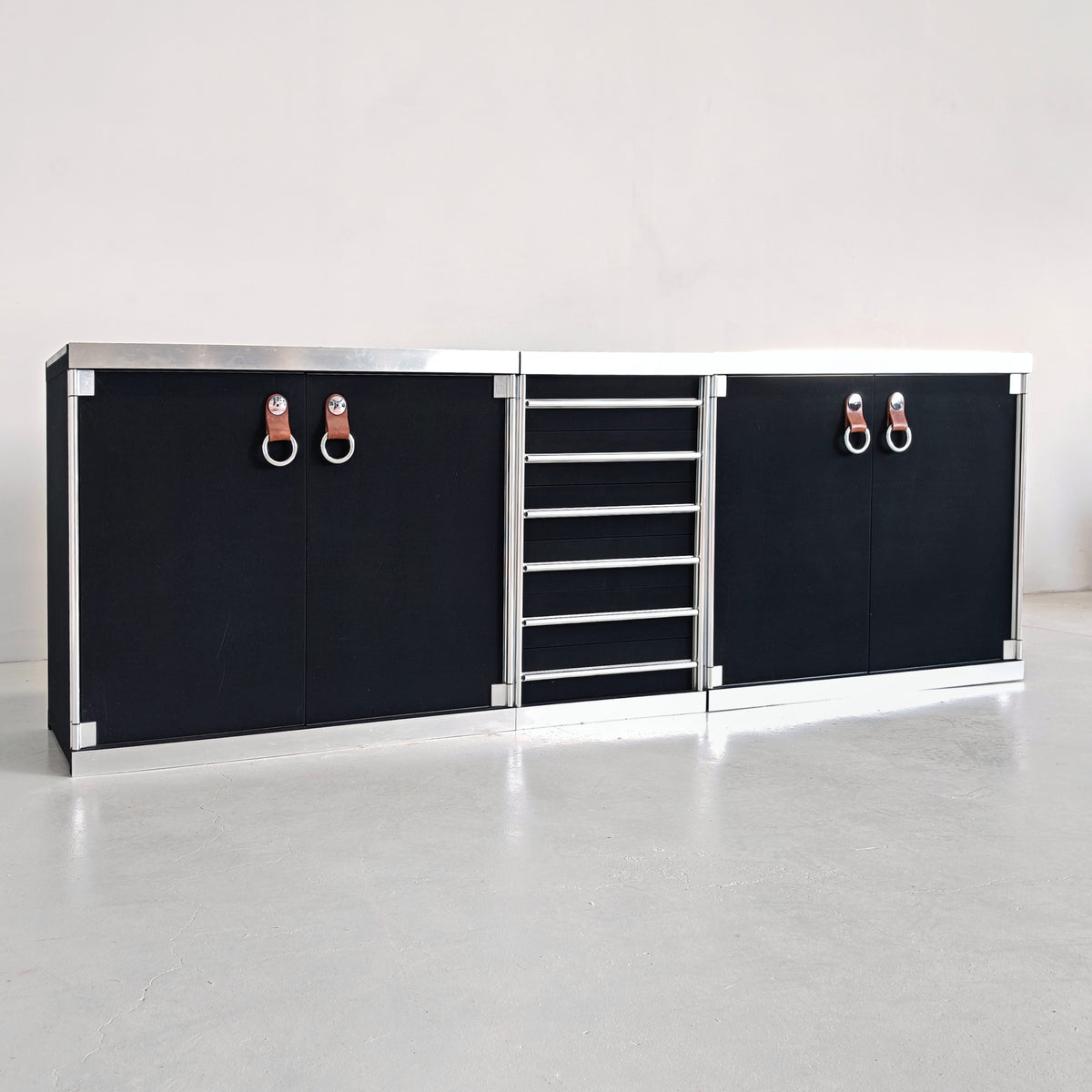 Sideboard Guido Faleschini per i4 Mariani (Hermes) anni 70