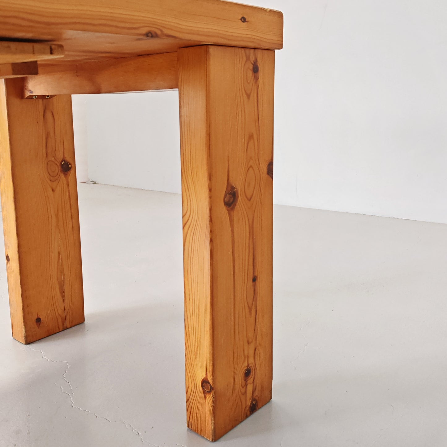 Tavolo rettangolare in legno  "Sine Loco" Raffaello Biagetti anni 70