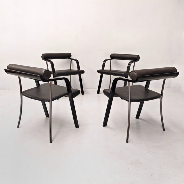 4 chaises fauteuils noires avec accoudoirs, vintage des années 80
