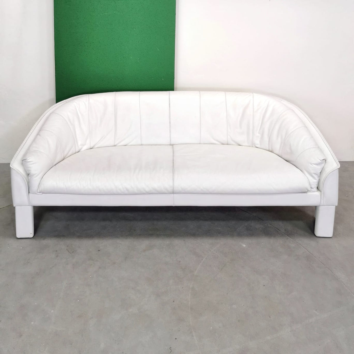 Canapé en cuir blanc Marac des années 1980