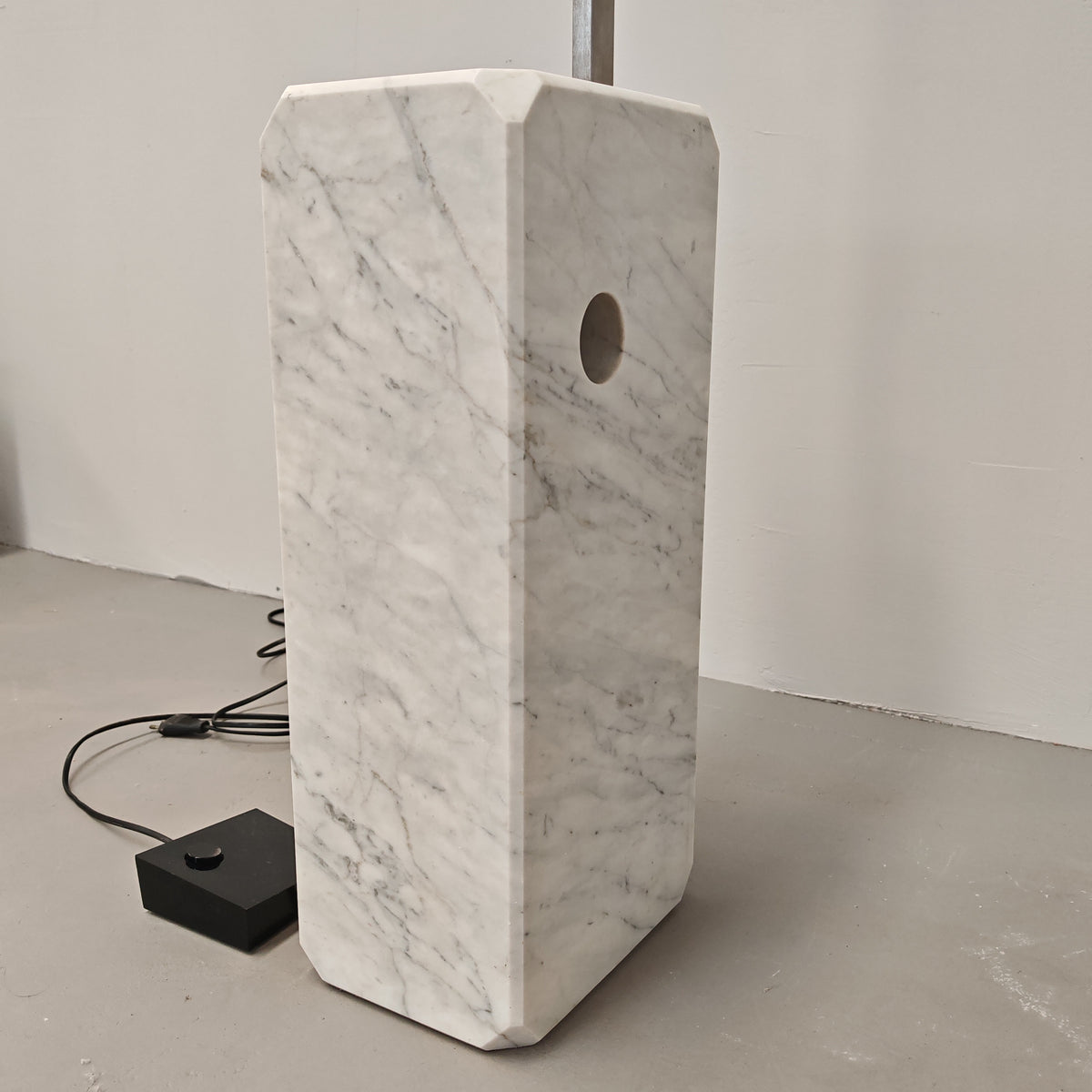 Lampada modello Arco, A&PG Castiglioni per Flos 1962