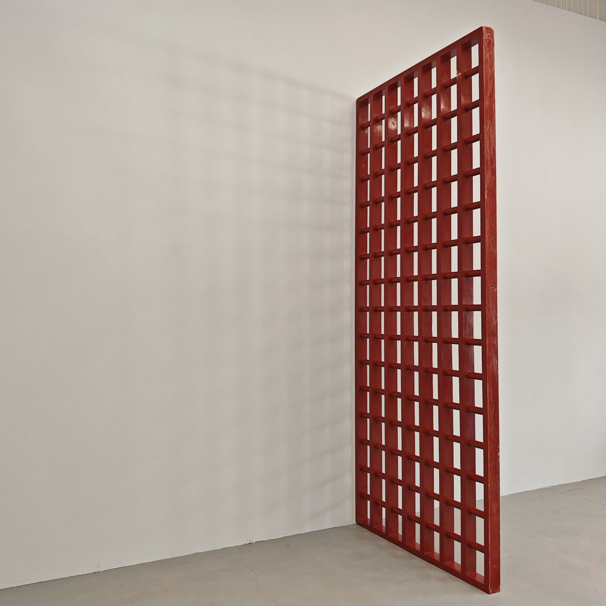 Grand séparateur en bois rouge des années 70