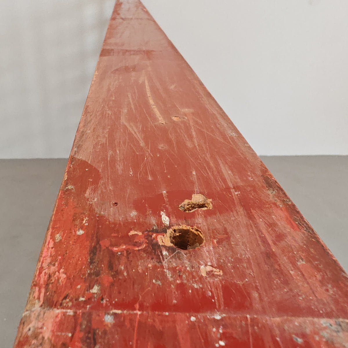 Grand séparateur en bois rouge des années 70