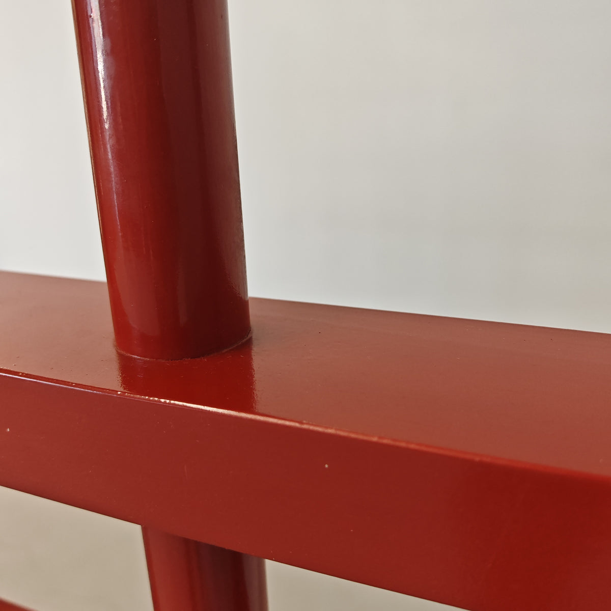 Grand séparateur en bois rouge des années 70