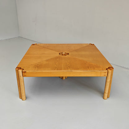 Ensemble de tables basses triangulaires modulables Enolinea en bois clair