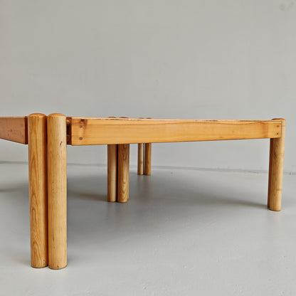 Ensemble de tables basses triangulaires modulables Enolinea en bois clair