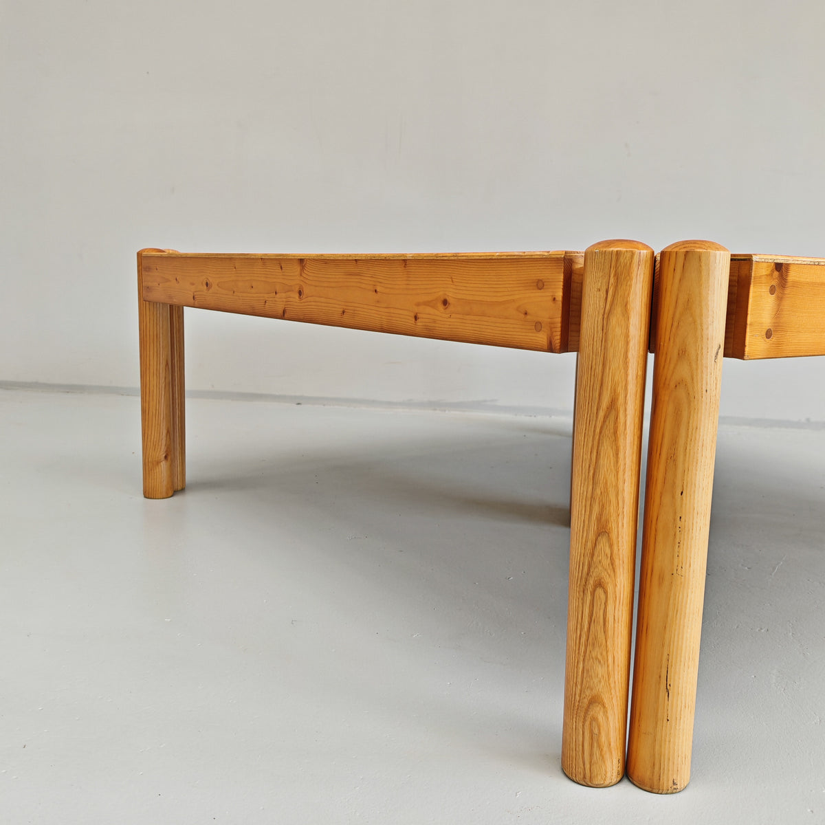 Ensemble de tables basses triangulaires modulables Enolinea en bois clair