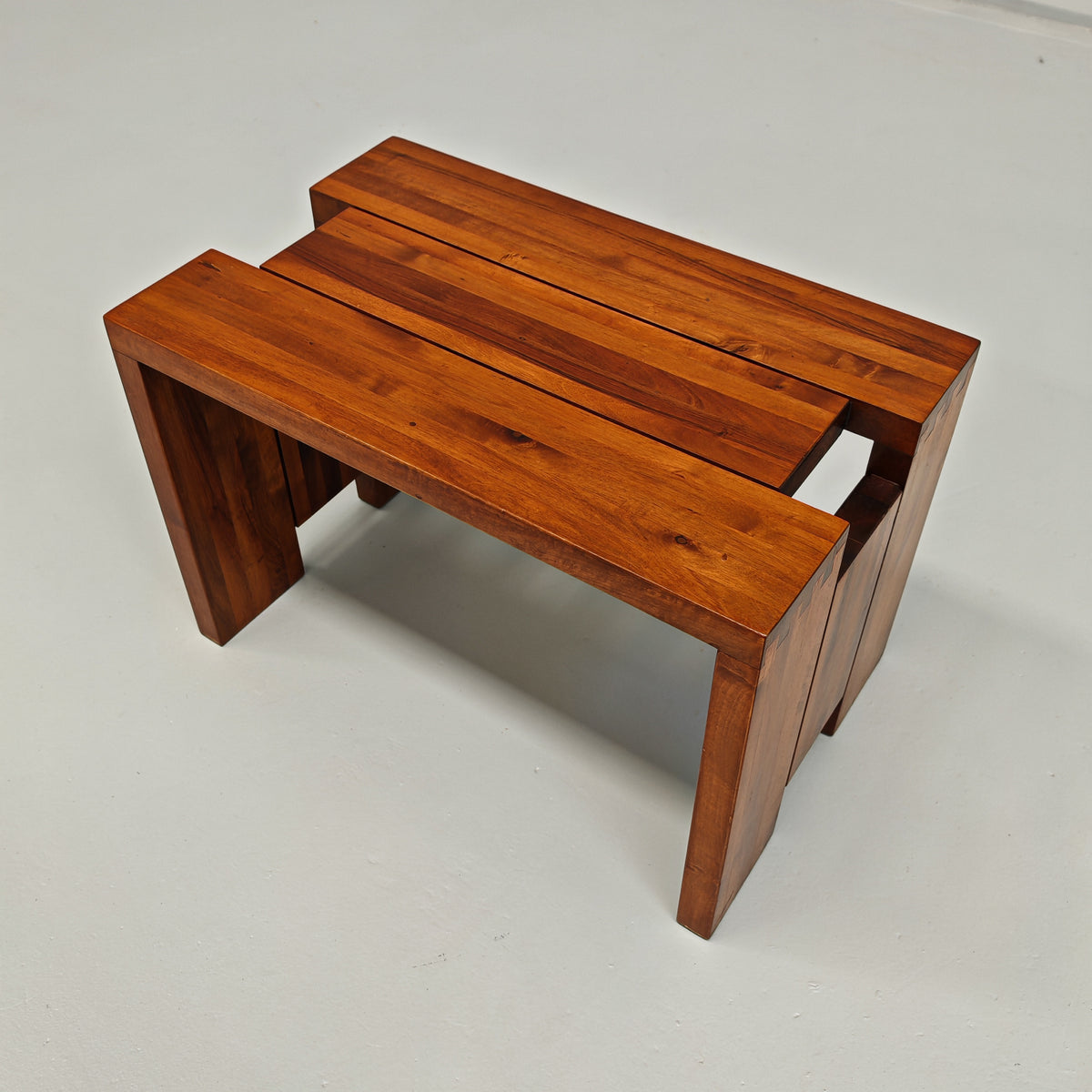 Table basse tabouret vintage en noyer des années 70